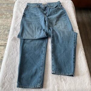 Madewell Women’s Slouchy Boyjean Size 26.